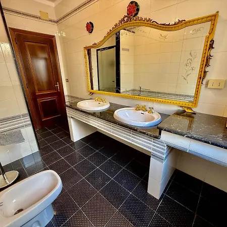 Venice Vibes Bright Cozy Flat شقة *